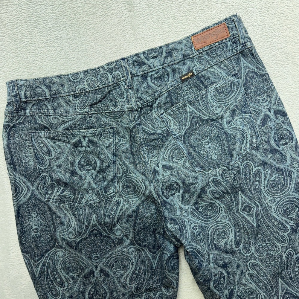 Wrangler Jeans Womens 14 Blue Paisley High-Rise Fierce Flare Stretch Denim Pants - Picture 8 of 9